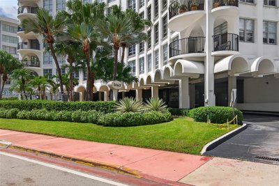 Comprar apartamento no Fifty Six Sixty 6D