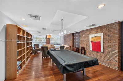 Comprar apartamento no Fifty Six Sixty 6D