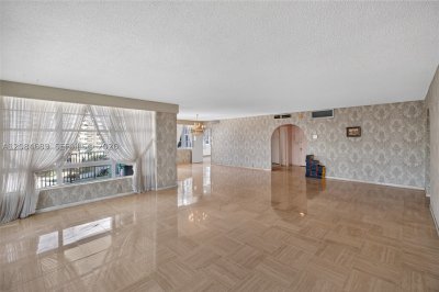 Comprar apartamento no Fifty Six Sixty 6D