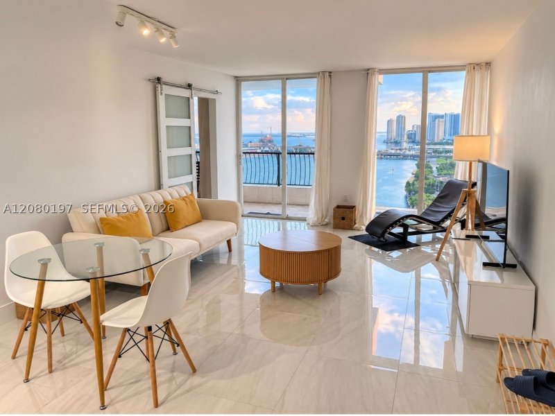 Apartment for rent at The Venetia 27K