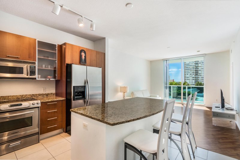 Condo for sale at Ocean Marine Yacht Club 502