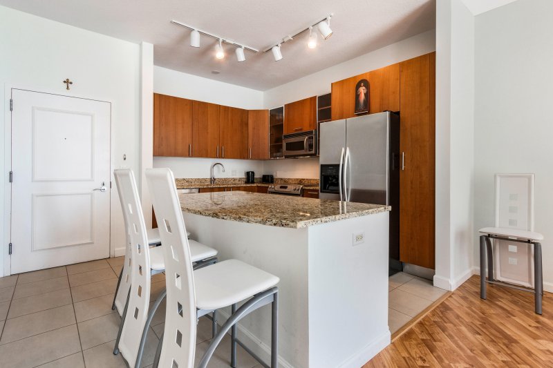 Condo for sale at Ocean Marine Yacht Club 502