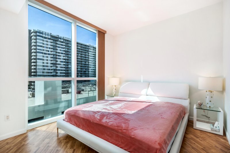 Condo for sale at Ocean Marine Yacht Club 502
