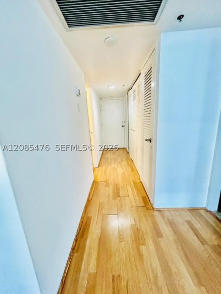 Apartment for rent at Oceania 1 829