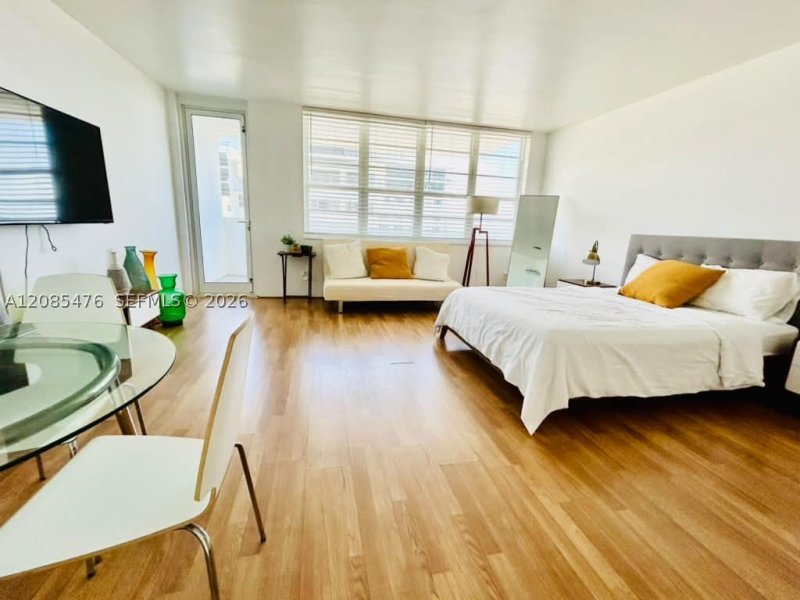 Apartment for rent at Oceania 1 829