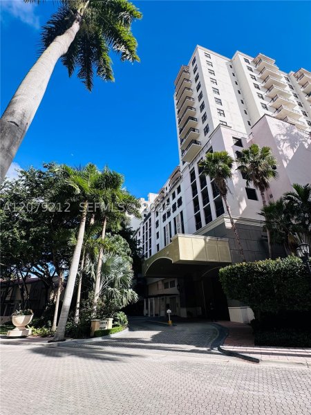 Condo for sale at Puerta De Palmas 1512