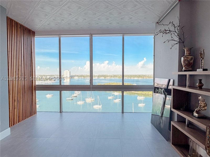 Apartment for rent at Space 01 Lofts 1105