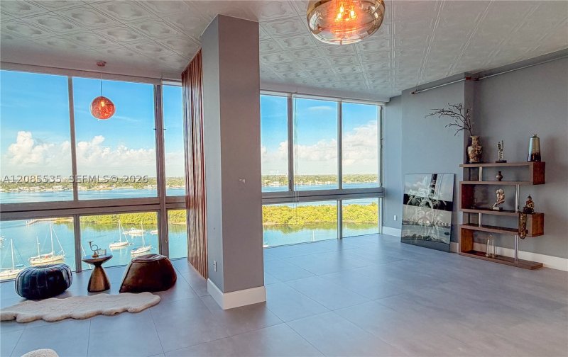 Apartment for rent at Space 01 Lofts 1105
