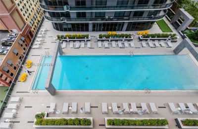 Comprar apartamento no Brickell Heights East 1606