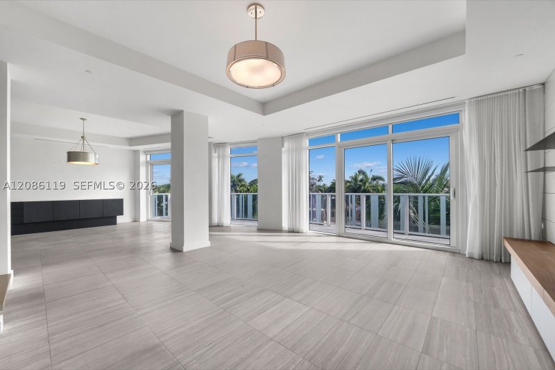 Aluguel de apartamento no Ritz-Carlton Residences Miami Beach 325