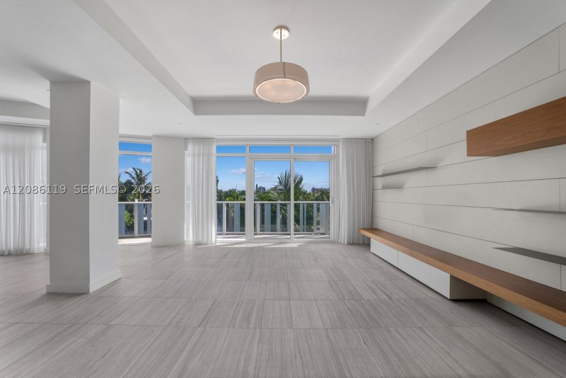 Aluguel de apartamento no Ritz-Carlton Residences Miami Beach 325