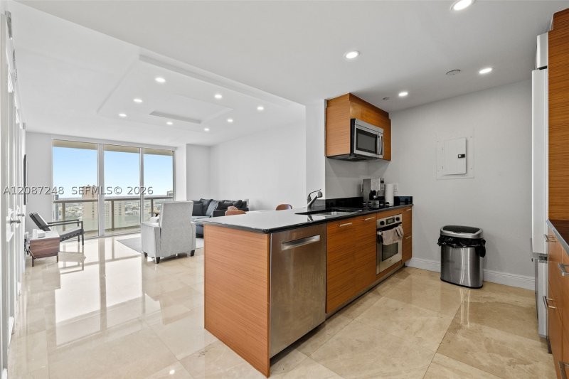 Property photo # 8