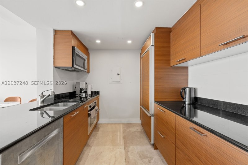 Property photo # 4