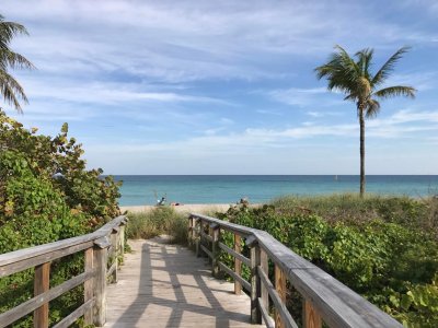 Yacht Harbour Villas Apt #206