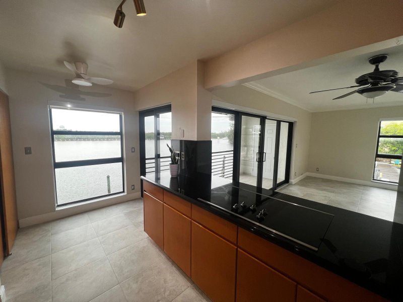 Property photo # 9