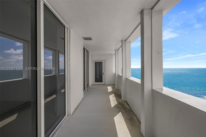 Comprar apartamento en Harbour House 1511