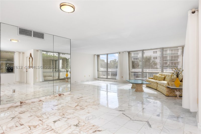Condo for sale at Aquarius Towers 208S