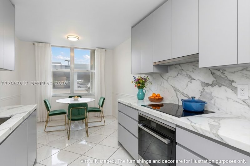 Condo for sale at Aquarius Towers 208S
