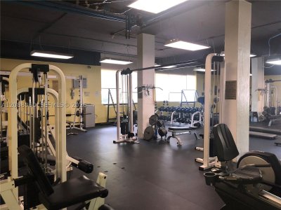 Aluguel de apartamento no Brickell Biscayne 7E