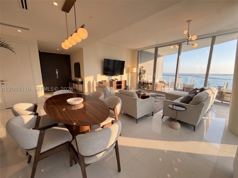 Property photo # 4