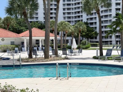 Alquiler de apartamento en Parc Central South 512