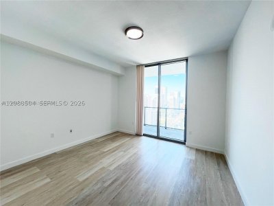Comprar apartamento no Axis on Brickell South Tower 2310-S