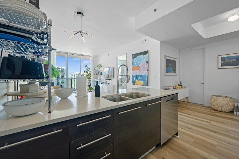 Property photo # 4