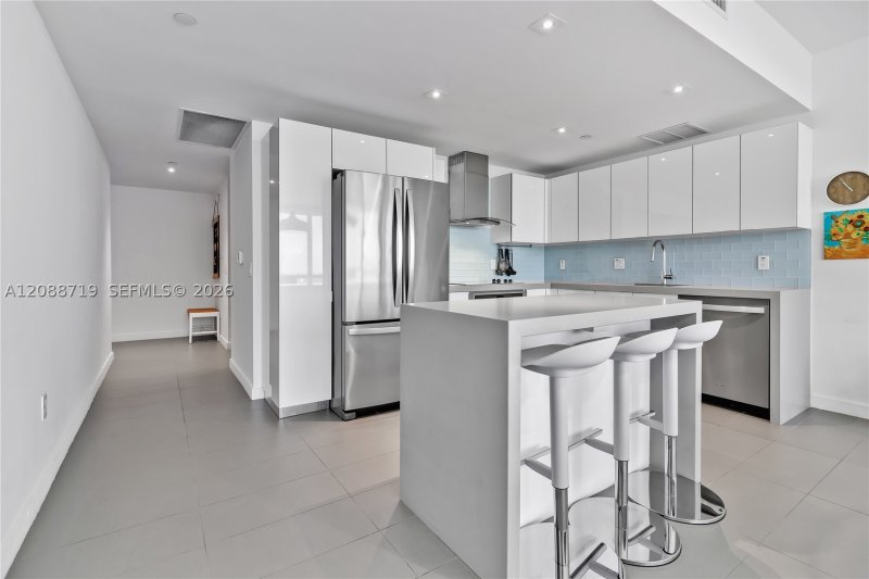 Property photo # 2