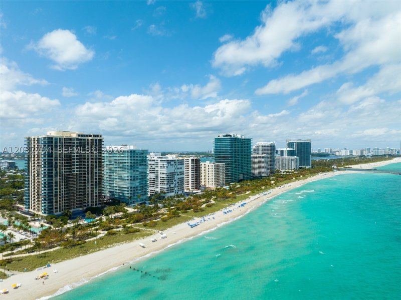 Condo for sale at Bal Harbour Tower Condo 5E