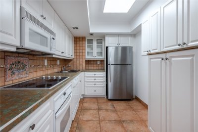Property photo # 6
