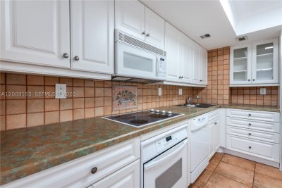 Property photo # 8