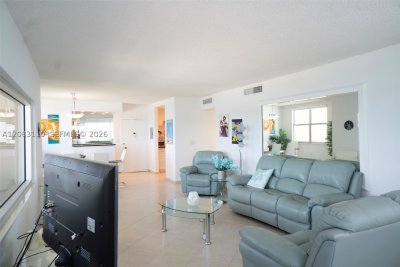 Comprar apartamento no The Hemispheres 7F
