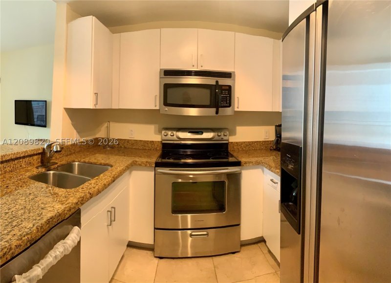 Apartment for rent at Fortune House 1713