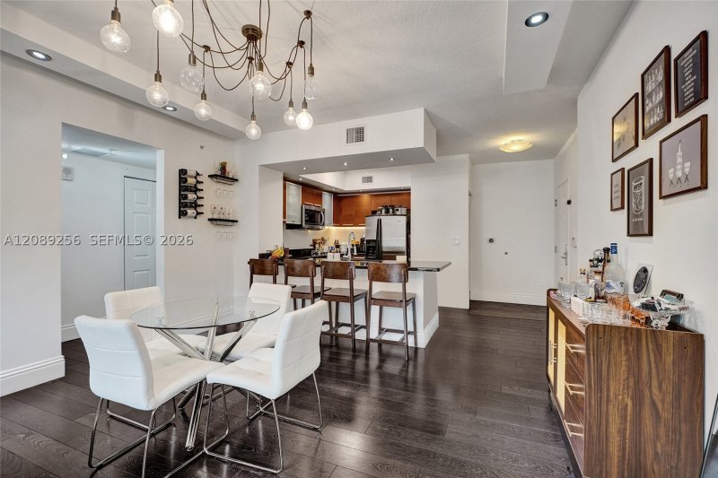 Property photo # 6