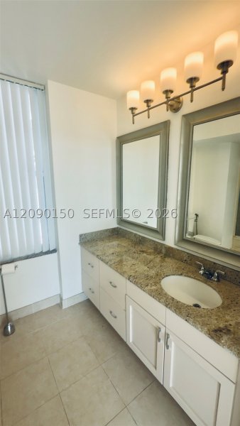 Apartment for rent at Biscayne Cove 2110