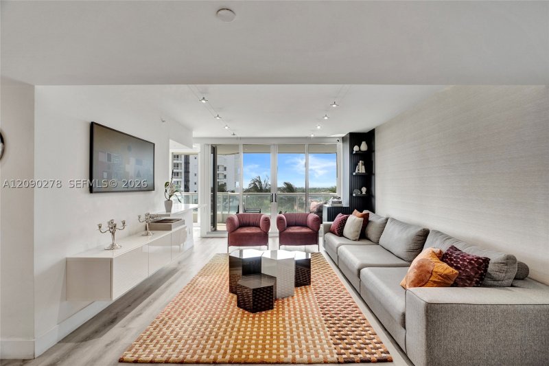 Comprar apartamento en South Tower at The Point 901