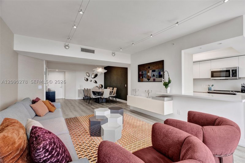 Comprar apartamento en South Tower at The Point 901