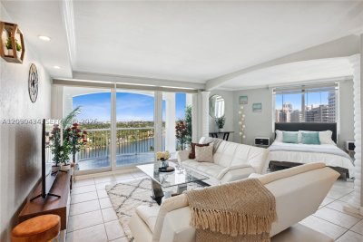 Property photo # 2