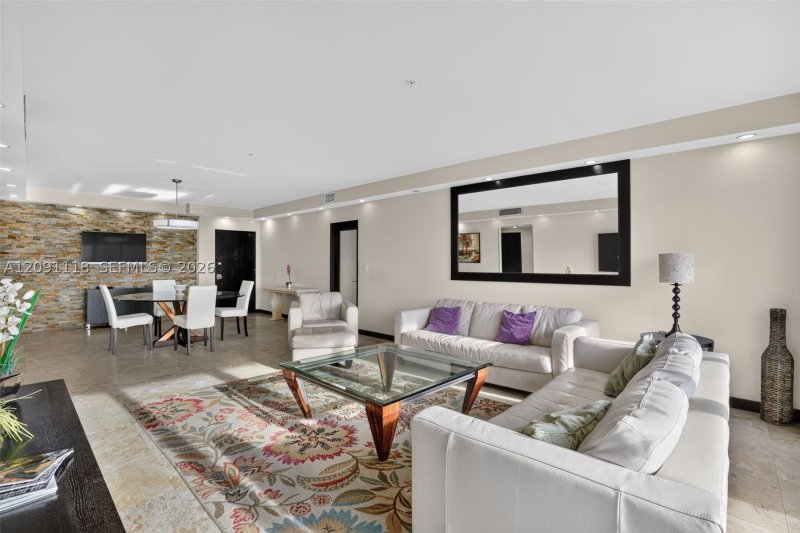 Condo for sale at Pavilion 1716