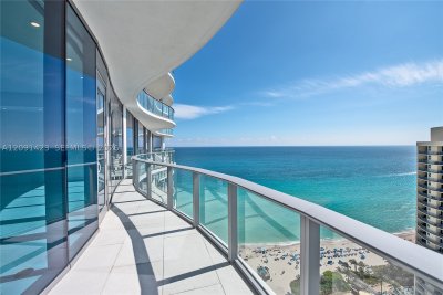 Comprar apartamento en Chateau Beach Residences 2003