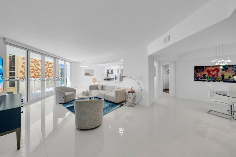 Comprar apartamento en Oceania 1 712