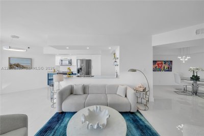 Comprar apartamento en Oceania 1 712