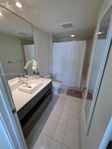 Comprar apartamento no 1100 Millecento 3705