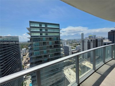 Comprar apartamento no 1100 Millecento 3705