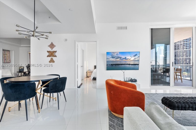 Condo for sale at Paramount Miami WorldCenter 1712