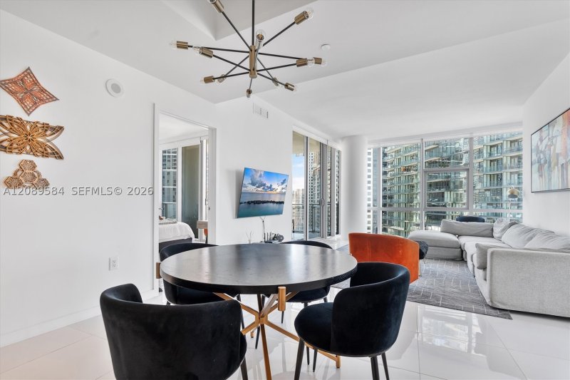Condo for sale at Paramount Miami WorldCenter 1712