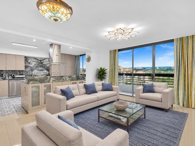 Comprar apartamento en Mystic Pointe 500 2002