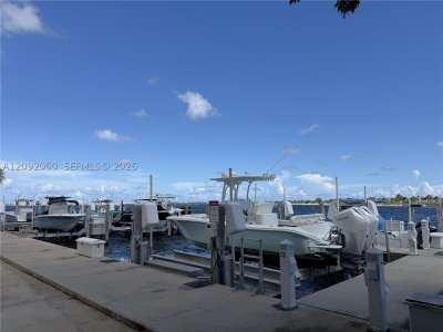 Aluguel de apartamento no Brickell Biscayne 6E