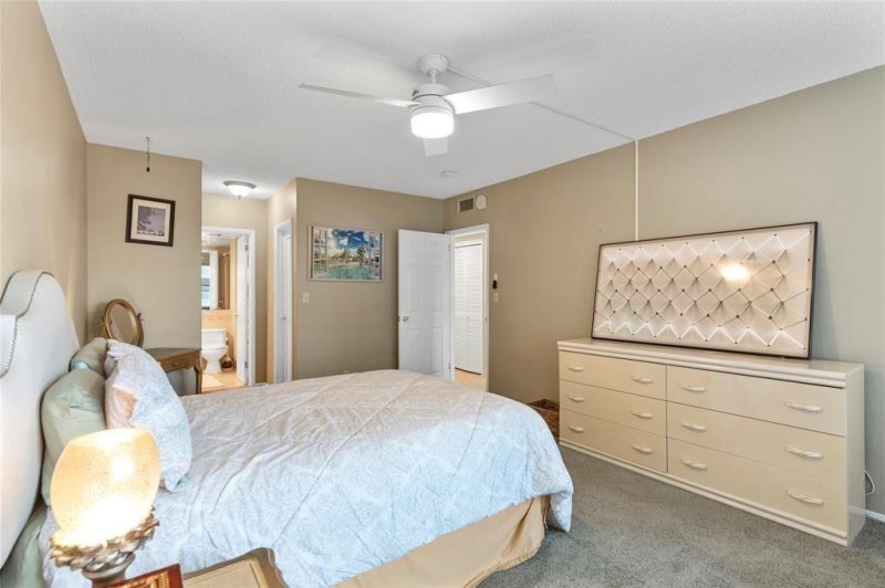 Comprar apartamento en Ocean Summit 312