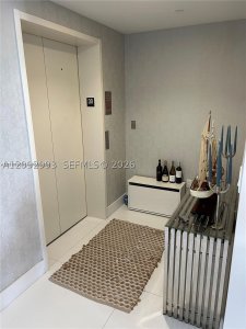 Aluguel de apartamento no Bay House 3003